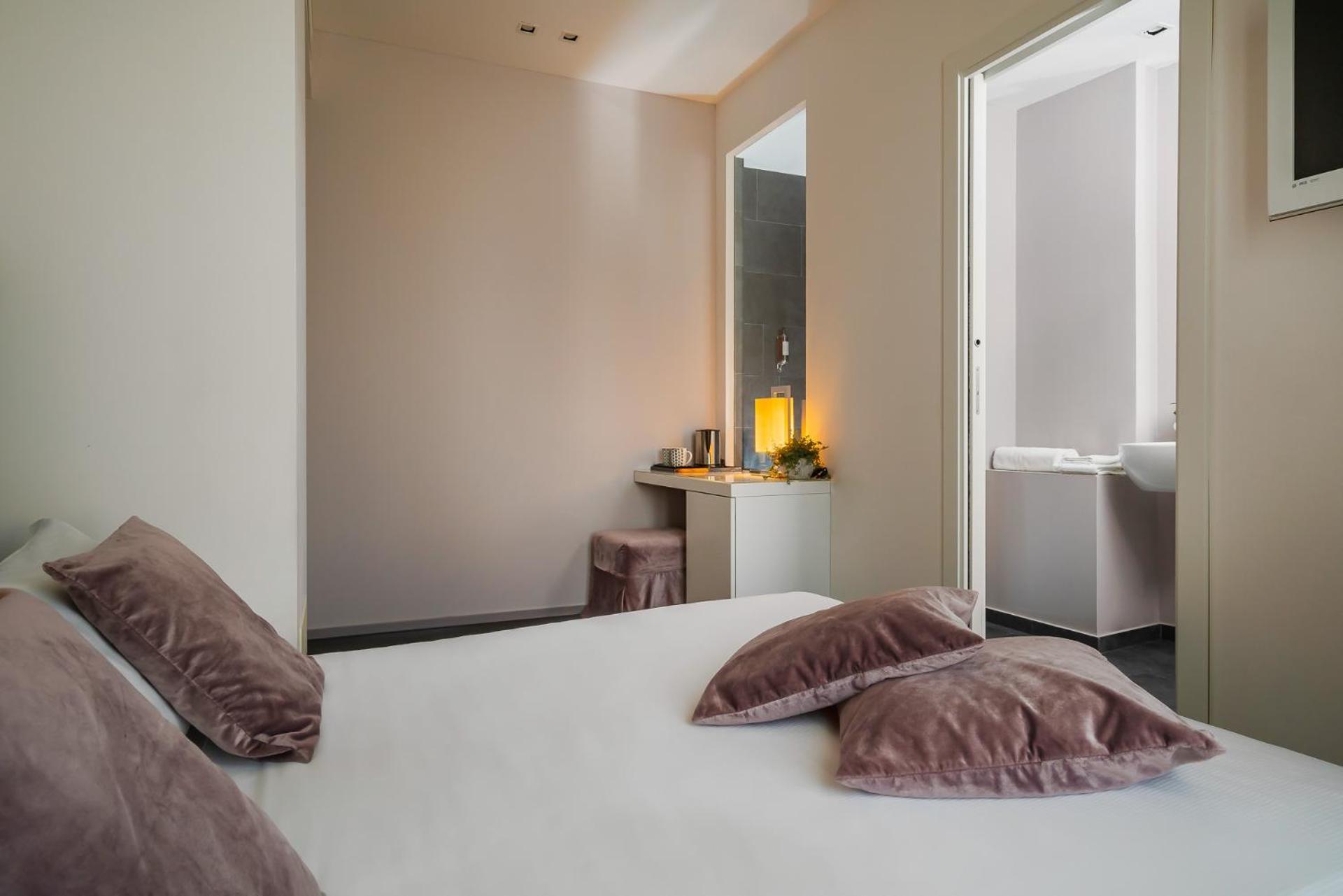 Hotel Ines Каттолика Экстерьер фото